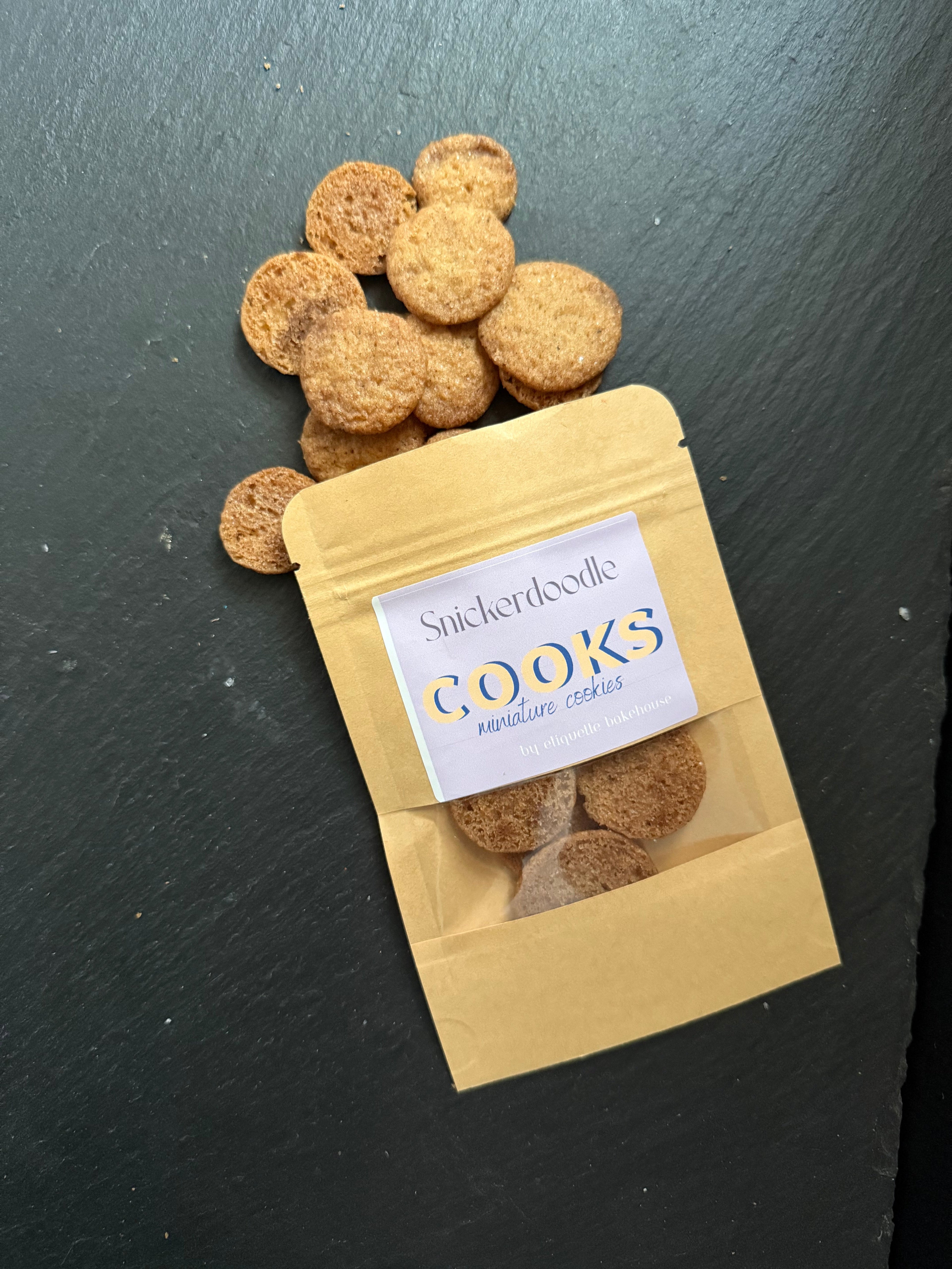 Etiquette Bakehouse Snickerdoodle Cooks mini cookies with cinnamon sugar coating